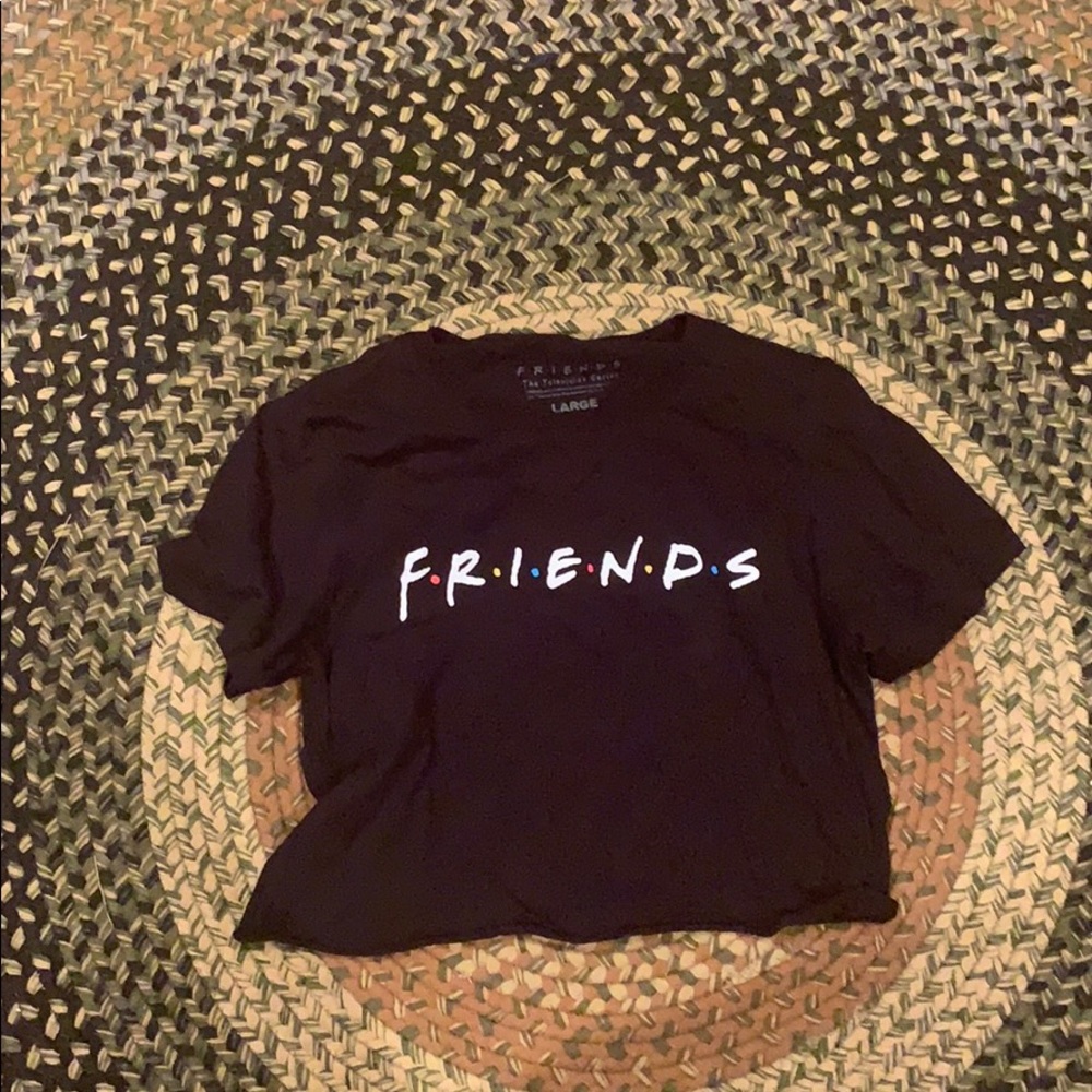Cropped friends t shirt